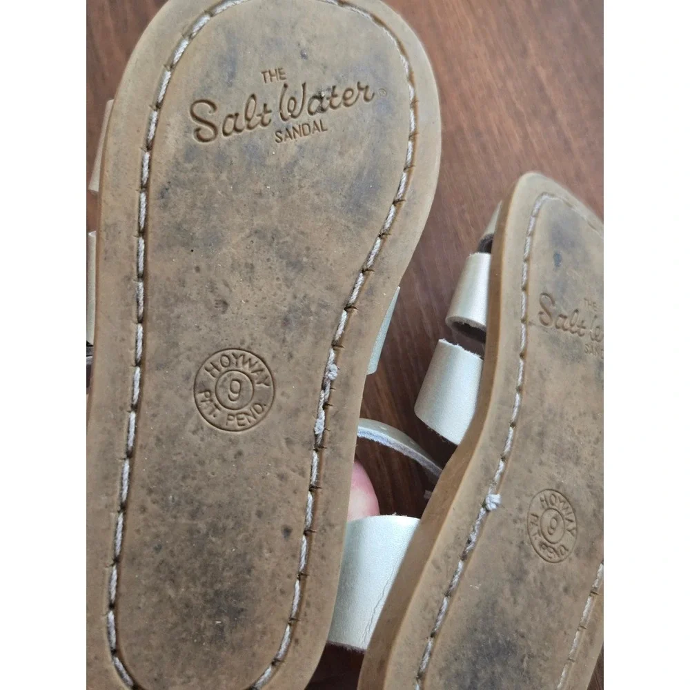 SaltWater Sandals Hoy Shoes Retro Metallic Silver Leather Sandals Kids 11 Silver